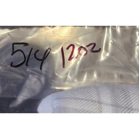 Well Worn Women Gray Plaid Super Soft Top S Clean Girl Fall Layer Light Academia - Picture 13 of 13